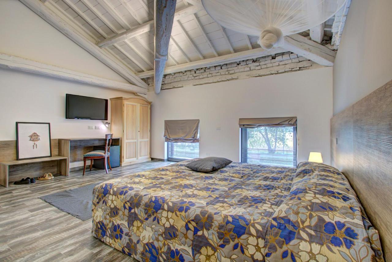 Resilienza Hotel Mira Luaran gambar