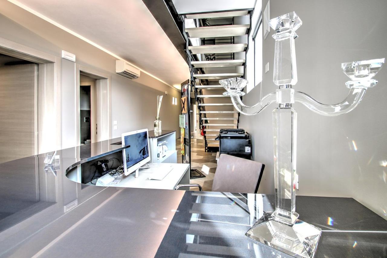 Resilienza Hotel Mira Luaran gambar