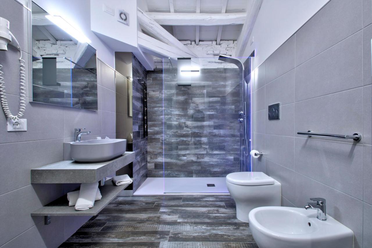 Resilienza Hotel Mira Luaran gambar