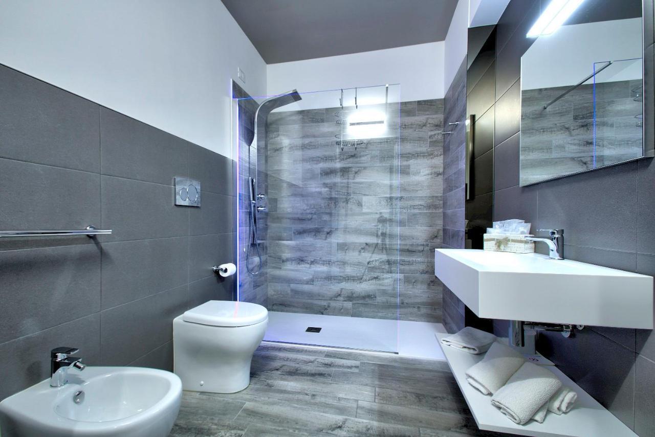 Resilienza Hotel Mira Luaran gambar
